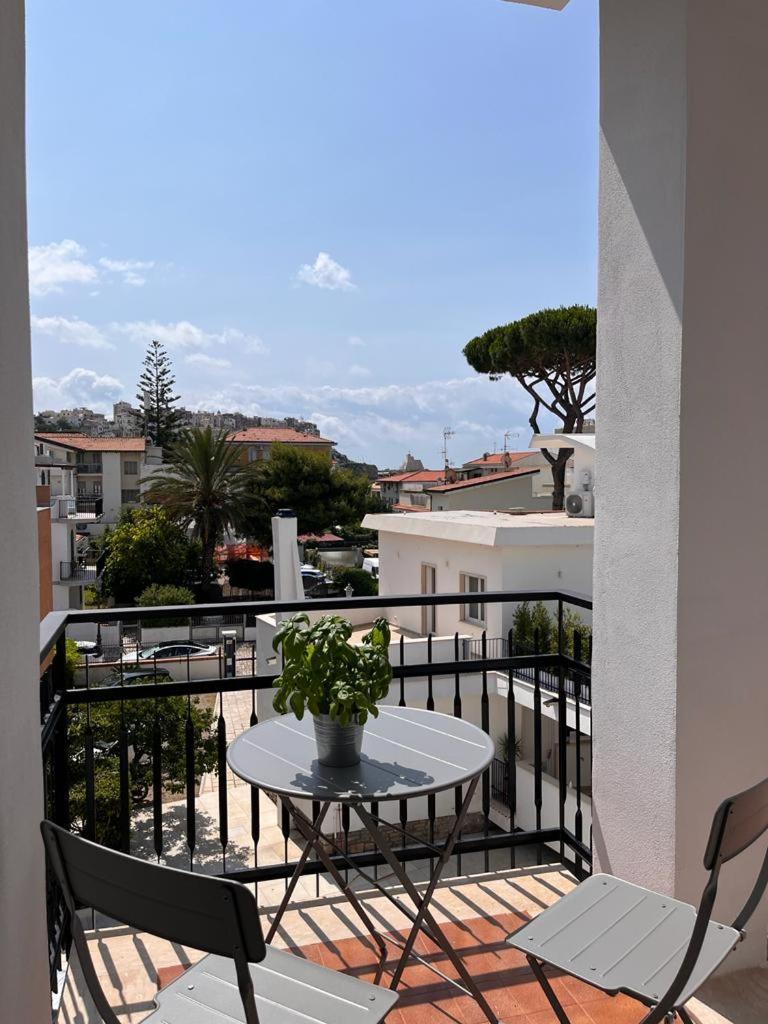 Bed and Breakfast Il Volo à Sperlonga Extérieur photo